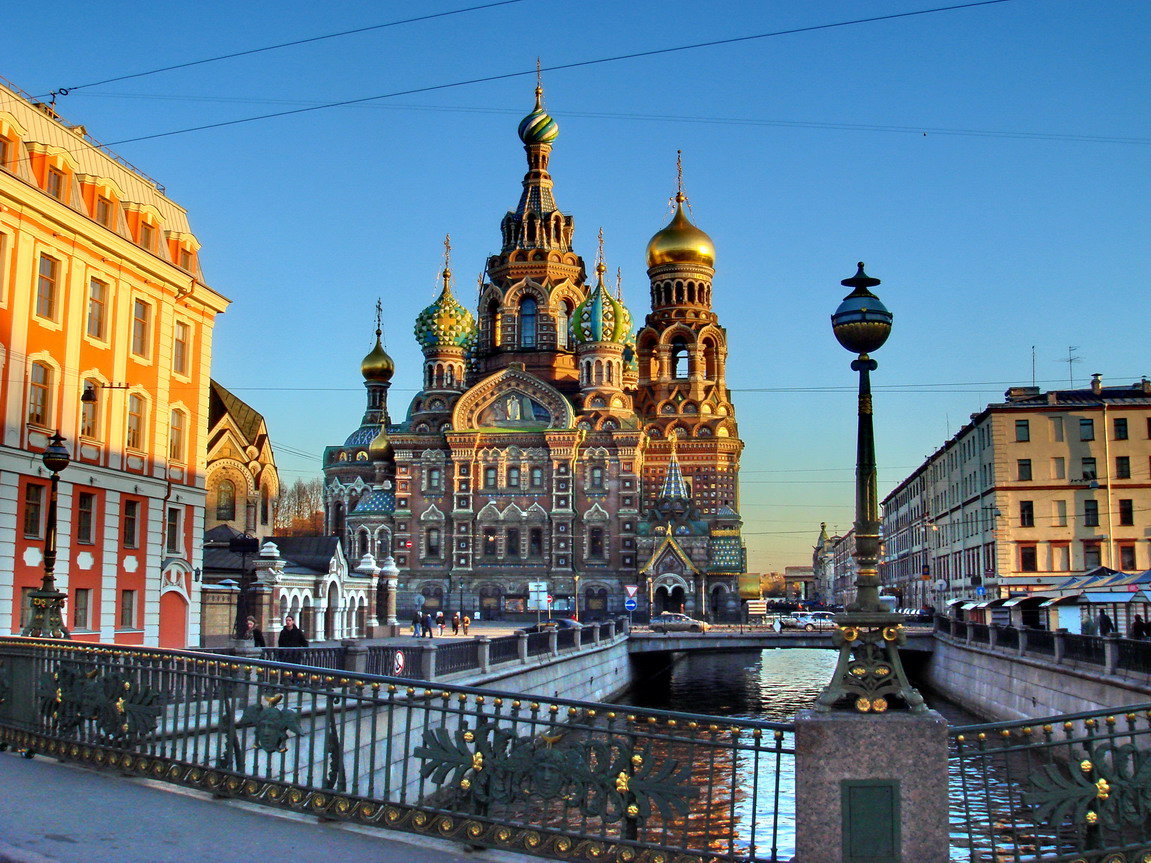 Sankt-Peterburg.jpg